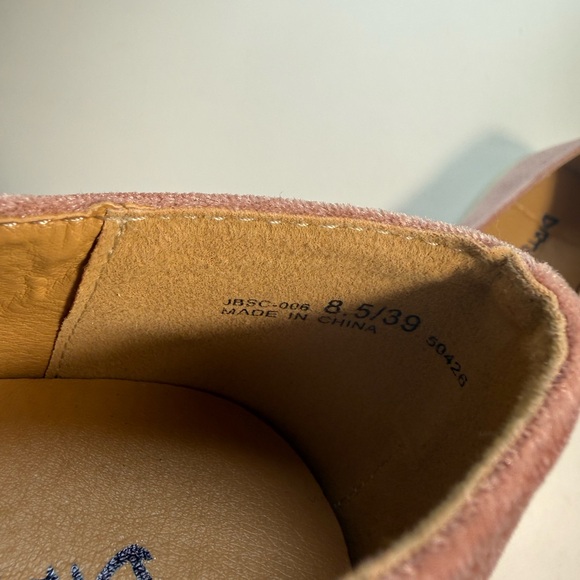 Dirty Laundry Pink Floral Embroidered Slip-Ons brand new - Picture 5 of 7